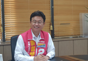 임미애 “지사선거에 웬 색깔론” vs 이철우 “안보관은 기본자질”