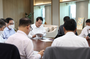 尹‚ 비서실장·수석 교체없이 소폭 ‘충원’ 가닥…시행착오 우려한듯