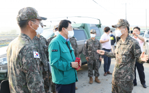 박정환 육군참모총장, 경주 찾아 대민지원 장병 격려