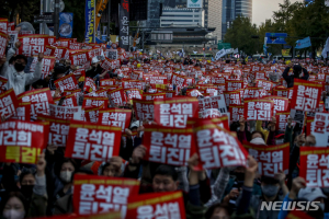 대통령실 ‘尹퇴진 집회 2만명’ 질문에 “일일이 말하는 건 부적절”