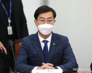 野‚ 장경태 고발에 “김건희 비판 원천 봉쇄하려 하나”