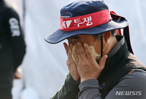 화물연대‚ 총파업 빈손 복귀…남은건 손배청구서 ‘폭탄’