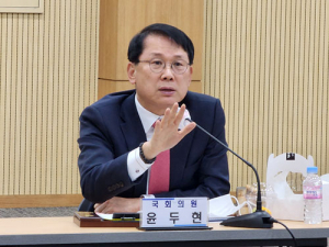 윤두현 의원, 지식산업센터 조성사업 보고회 참석