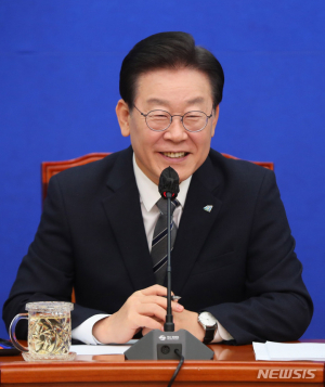 이재명 “檢 모욕적·부당해도 대선패자로 오라니 또 간다”