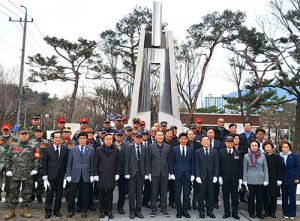 제104주년 3·1절 기념 태극단 독립운동 기념탑 참배