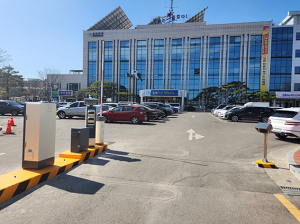 성주군청 전정 주차장 7월부터 유료화 예정 