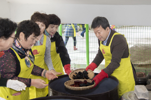 슬로푸드 울릉군지부, 우산고로쇠 장 담그기 행사