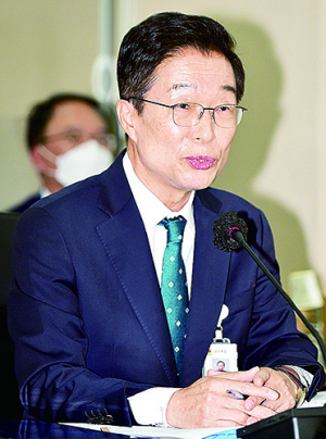 임종식 경북교육감 ‘뇌물수수’ 구속영장 청구