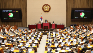양곡법 통과에 여 “의회 독재 폭거” vs 야 “농민 위해 수용해야”