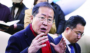 “TK신공항특별법이 가덕도신공항법 판박이”