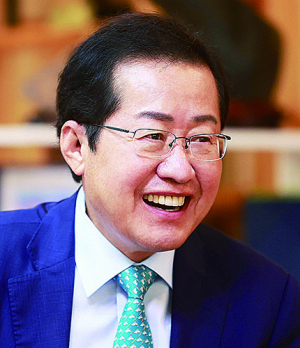 홍준표 “지방일만 잘하라고 나를 질타”
