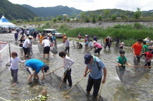 울진군 대표 주민 자율형 축제 ‘왕피천 피래미 축제’ 10일 개최