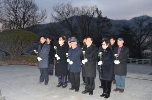 김천시, 갑진년(甲辰年) 새해 충혼탑 참배로 2024년 힘찬 출발