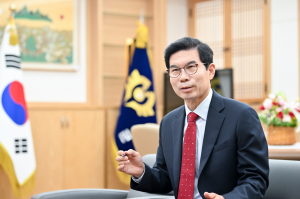 김광열. 죽음의 문턱 기사 회생...  희망 영덕 건설