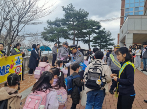 칠곡경찰서, 대교초 등굣길 어린이 교통안전 계몽운동