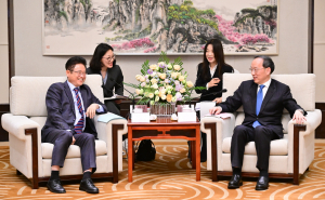이철우, 통상 교류 강화 지역 경제 돌파구를 찾는다