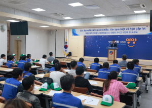 외국인 근로자 영양 일손 돕고 고국으로~