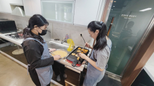 남구 대명 6동, 취약 어르신 도시락 전달