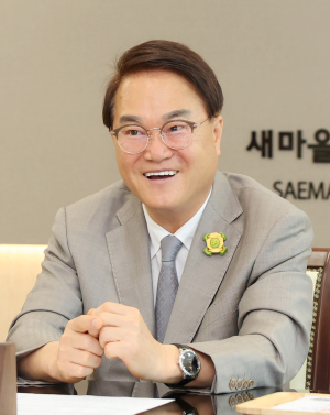 축사-다양한 시각과 창의적 비전을 제시해 주길