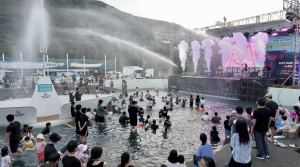 문경 좀비워터나이트 행사 총 4500명 참여