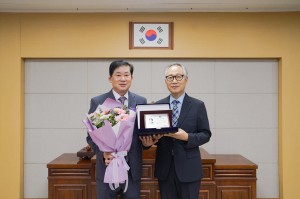 최진태 수성구의회 부의장, 자치경찰위원회 감사패