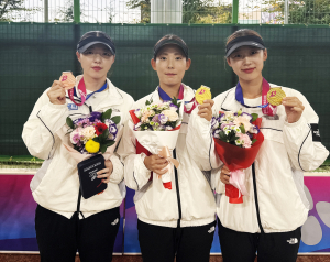 iM뱅크 女소프트테니스, 복식 金