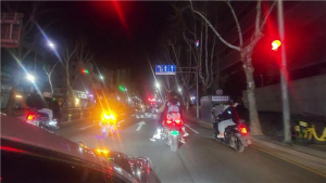 오토바이 폭주족 10명 검거