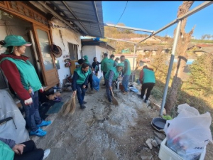 지좌동 새마을, 노인 지원