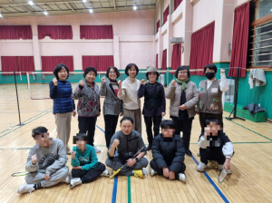 안동 평화동지역사회보장협 배드민터 교실 운영