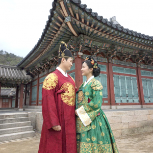 ‘왕사남’촬영지 문경새재서 즐기는 K-한복체험