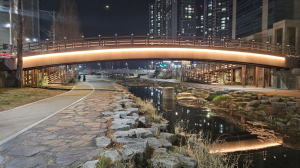 달성군 ‘천내천 보행교량' 야간경관 개선