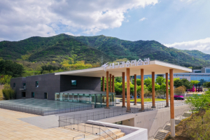 ‘문화보국’정신으로 지켜낸 우리 문화유산 한자리