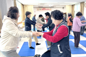 청송,‘찾아가는 한방 기공체조 교실’운영