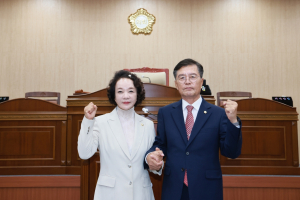 청송군의회, 임시회서 신임 의장단 선출