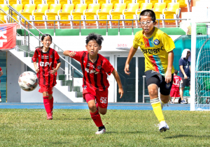 경주시, 유소년 축구 열기로 늦여름 달군다